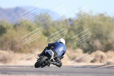 media/Dec-07-2025-CVMA (Sun) [[3e7d2de5dc]]/Race 12- Formula 40 MW and LW/